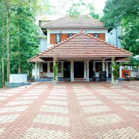 Отель Ktdc Tamarind, Nilambur Экстерьер фото